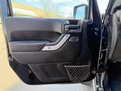 2013 Jeep Wrangler Rubicon   - Photo 14 - Sandy, UT 84070
