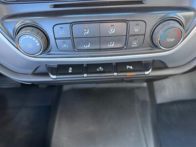 2018 GMC Sierra 2500HD SLE - Photo 21 - Sandy, UT 84070