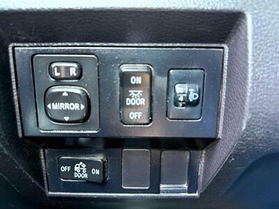 2015 Toyota Tundra SR5   - Photo 15 - Sandy, UT 84070