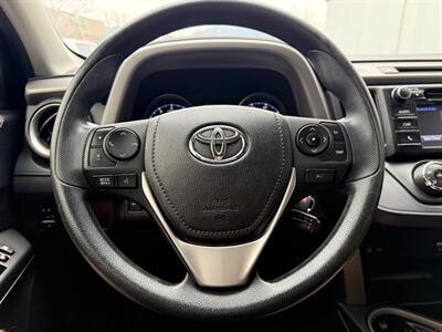 2018 Toyota RAV4 LE - Photo 19 - Sandy, UT 84070
