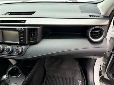 2018 Toyota RAV4 LE - Photo 26 - Sandy, UT 84070
