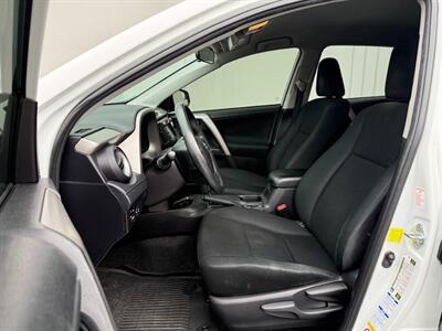 2018 Toyota RAV4 LE - Photo 4 - Sandy, UT 84070