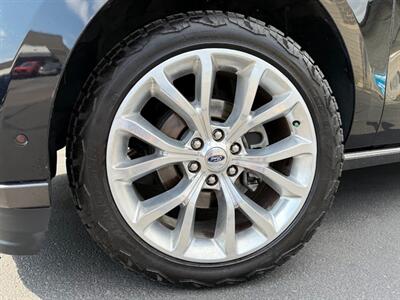 2019 Ford Expedition MAX Limited   - Photo 18 - Sandy, UT 84070