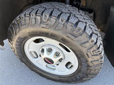 2018 GMC Sierra 2500 SLE   - Photo 33 - Sandy, UT 84070