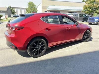 2019 Mazda Mazda3 Hatchback Premium   - Photo 9 - Sandy, UT 84070