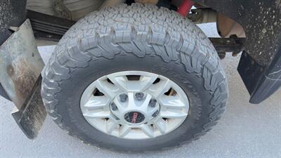 2023 GMC Sierra 2500HD SLE - Photo 42 - Sandy, UT 84070