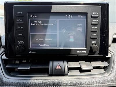 2020 Toyota RAV4 Hybrid LE - Photo 18 - Sandy, UT 84070