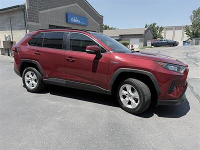 2020 Toyota RAV4 Hybrid LE - Photo 13 - Sandy, UT 84070