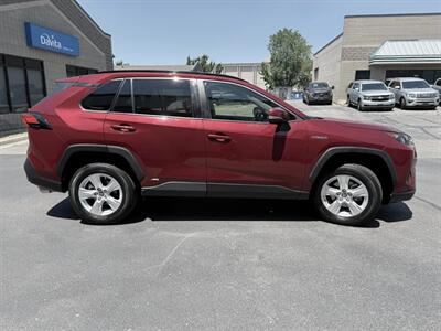 2020 Toyota RAV4 Hybrid LE - Photo 11 - Sandy, UT 84070