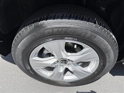 2020 Toyota RAV4 Hybrid LE - Photo 37 - Sandy, UT 84070
