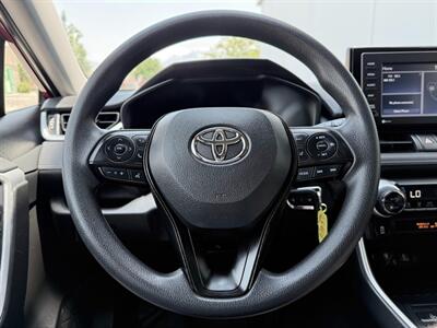 2020 Toyota RAV4 Hybrid LE - Photo 17 - Sandy, UT 84070