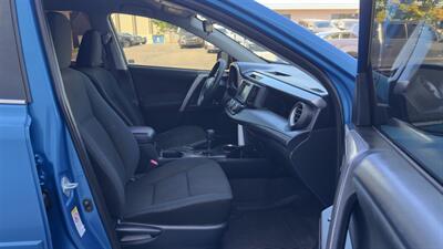 2018 Toyota RAV4 LE - Photo 12 - Sandy, UT 84070