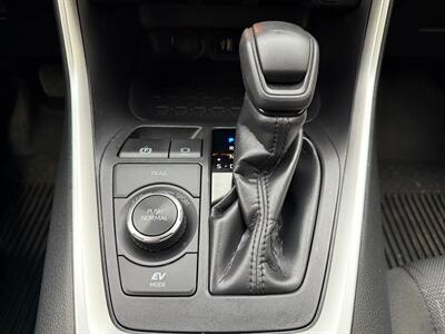 2025 Toyota RAV4 Hybrid XLE   - Photo 22 - Sandy, UT 84070