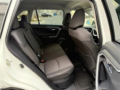 2025 Toyota RAV4 Hybrid XLE   - Photo 10 - Sandy, UT 84070