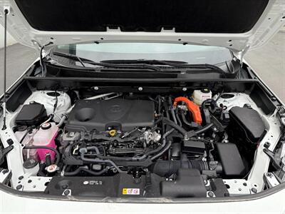 2025 Toyota RAV4 Hybrid XLE   - Photo 35 - Sandy, UT 84070
