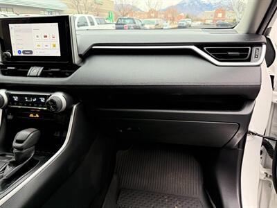 2025 Toyota RAV4 Hybrid XLE   - Photo 24 - Sandy, UT 84070