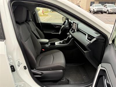 2025 Toyota RAV4 Hybrid XLE   - Photo 12 - Sandy, UT 84070