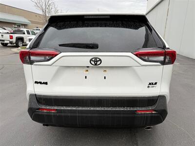 2025 Toyota RAV4 Hybrid XLE   - Photo 31 - Sandy, UT 84070