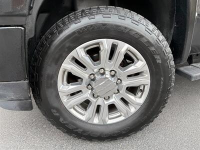 2013 GMC Sierra 2500 Denali   - Photo 31 - Sandy, UT 84070