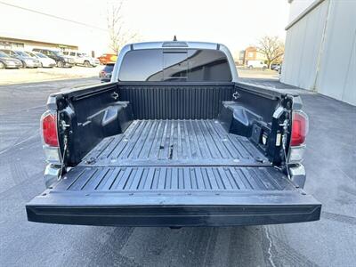 2022 Toyota Tacoma TRD Off-Road   - Photo 8 - Sandy, UT 84070