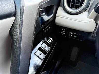 2016 Toyota RAV4 Limited - Photo 17 - Sandy, UT 84070