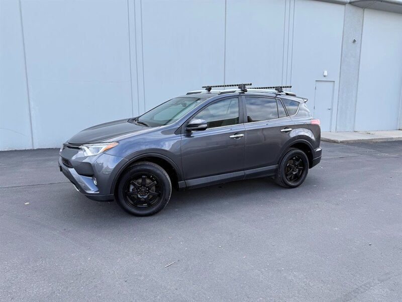 2016 Toyota RAV4 Limited  