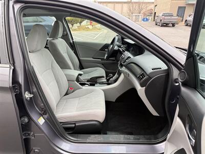 2015 Honda Accord EX   - Photo 11 - Sandy, UT 84070