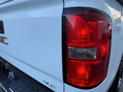 2017 GMC Sierra 2500 SLE - Photo 10 - Sandy, UT 84070