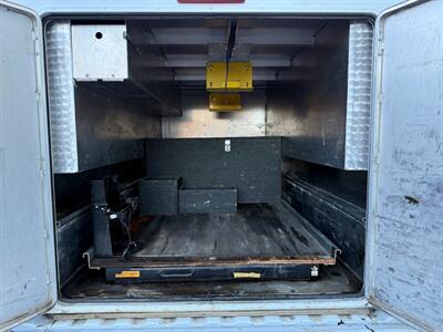 2017 GMC Sierra 2500 SLE - Photo 31 - Sandy, UT 84070