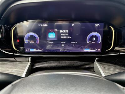 2022 Jeep Wagoneer Series II   - Photo 18 - Sandy, UT 84070