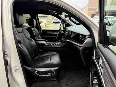 2022 Jeep Wagoneer Series II   - Photo 15 - Sandy, UT 84070