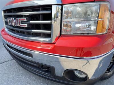 2011 GMC Sierra 1500 SLE   - Photo 17 - Sandy, UT 84070