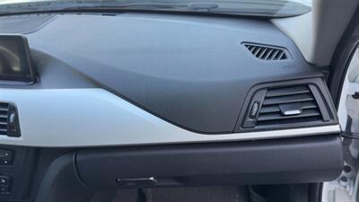2015 BMW 320i xDrive - Photo 28 - Sandy, UT 84070