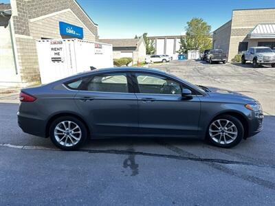 2019 Ford Fusion SE   - Photo 13 - Sandy, UT 84070