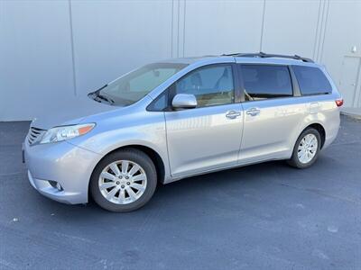 2016 Toyota Sienna XLE 7-Passenger   - Photo 3 - Sandy, UT 84070