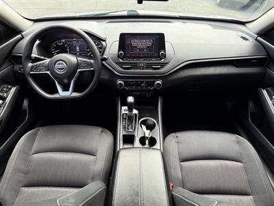 2021 Nissan Altima 2.5 SV   - Photo 2 - Sandy, UT 84070
