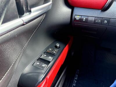 2018 Toyota Camry XSE   - Photo 15 - Sandy, UT 84070