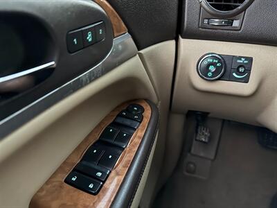 2010 Buick Enclave CXL   - Photo 22 - Sandy, UT 84070