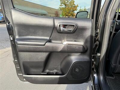 2019 Toyota Tacoma Limited   - Photo 7 - Sandy, UT 84070