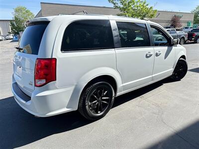 2019 Dodge Grand Caravan SXT   - Photo 9 - Sandy, UT 84070