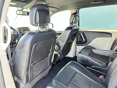 2019 Dodge Grand Caravan SXT   - Photo 34 - Sandy, UT 84070