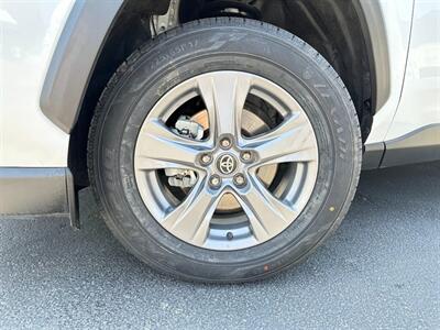 2022 Toyota RAV4 Hybrid XLE   - Photo 15 - Sandy, UT 84070