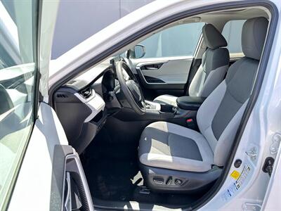 2022 Toyota RAV4 Hybrid XLE   - Photo 4 - Sandy, UT 84070