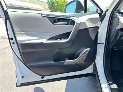 2022 Toyota RAV4 Hybrid XLE   - Photo 21 - Sandy, UT 84070
