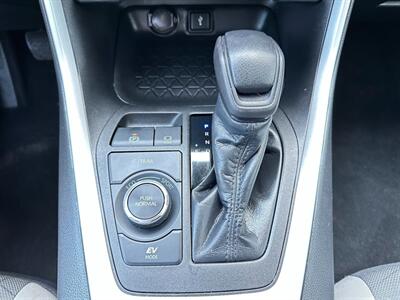 2022 Toyota RAV4 Hybrid XLE   - Photo 40 - Sandy, UT 84070