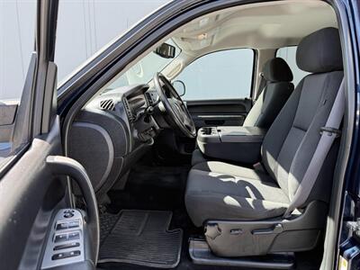 2011 Chevrolet Silverado 1500 LT   - Photo 4 - Sandy, UT 84070
