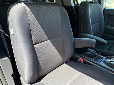 2011 Toyota FJ Cruiser   - Photo 69 - Sandy, UT 84070