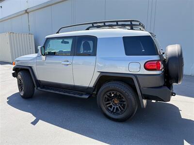 2011 Toyota FJ Cruiser   - Photo 7 - Sandy, UT 84070