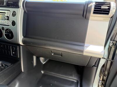 2011 Toyota FJ Cruiser   - Photo 73 - Sandy, UT 84070