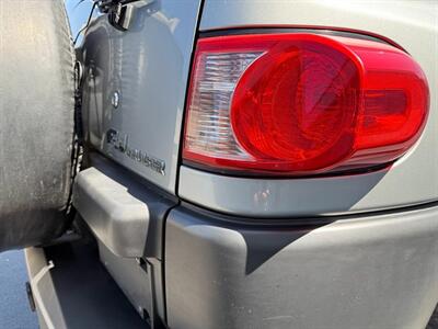 2011 Toyota FJ Cruiser   - Photo 25 - Sandy, UT 84070